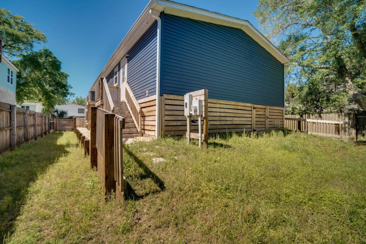 Charleston Home With Porch - 3 Mi To Folly Beach! Exterior photo